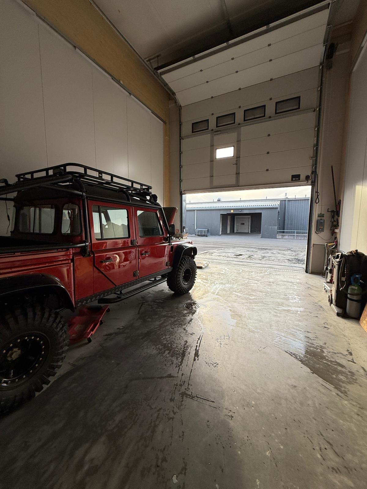 Spectre Defender — Garage Exit